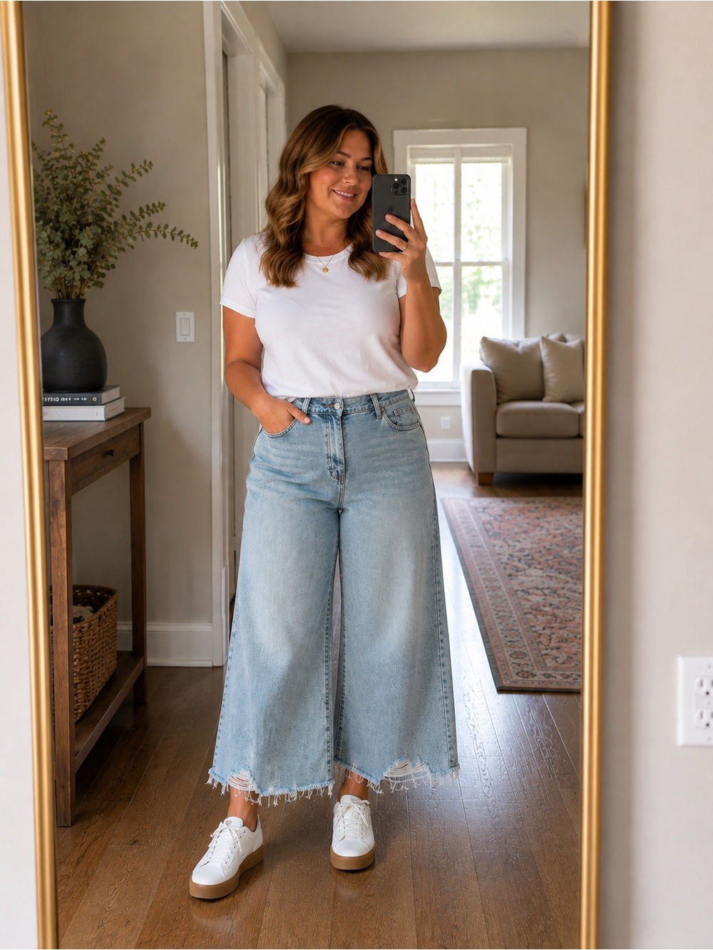 Banana Republic Wide-Leg Cropped Jeans in Faded Blue